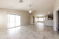 6991 W Keim Dr in Glendale, AZ - Building Photo - Building Photo