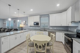 305 Jettyview Rd in Surfside Beach, TX - Building Photo - Building Photo