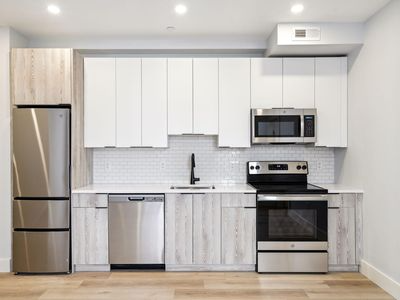 3439 Lancaster Ave in Philadelphia, PA - Building Photo