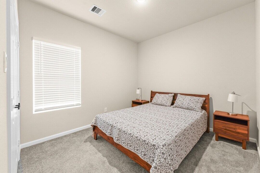 1026 Theresa St in Houston, TX - Building Photo
