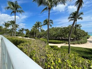 10185 Collins Ave in Bal Harbour, FL - Building Photo - Building Photo