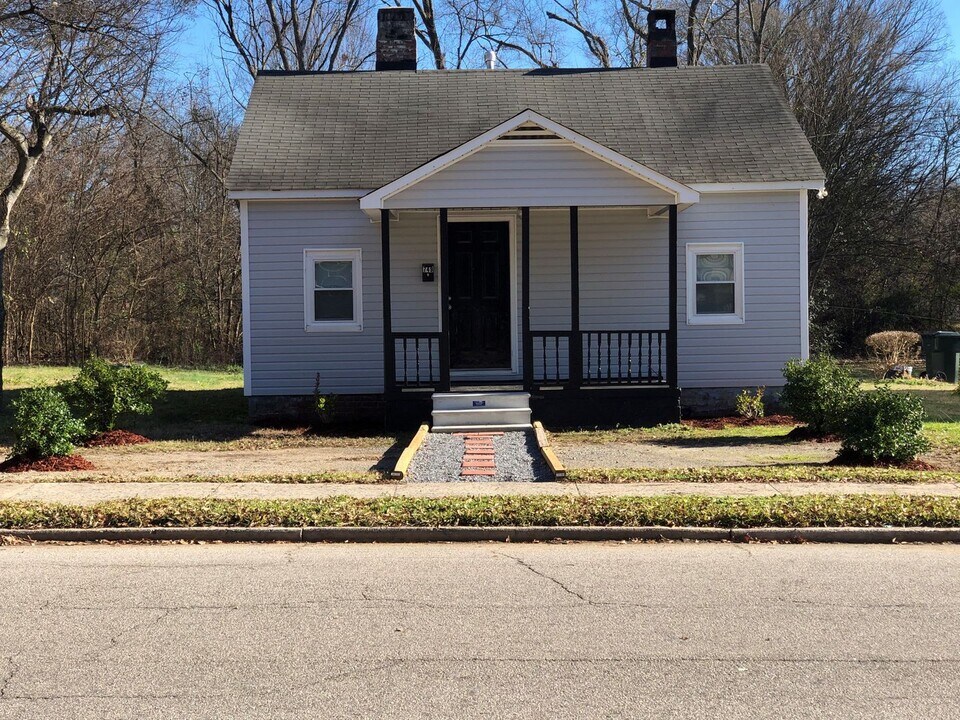 749 State Rte 749 in Rock Hill, SC - Building Photo