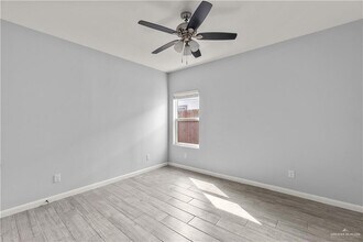 11018 N 33rd Ln in McAllen, TX - Building Photo - Building Photo