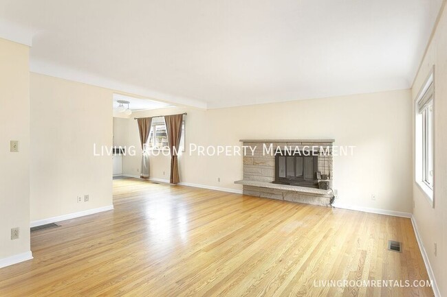 7034 N Wilbur Ave in Portland, OR - Building Photo - Building Photo