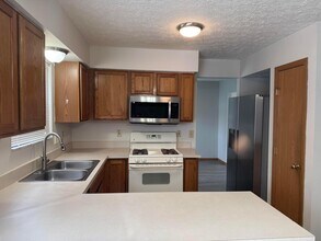 6064 Innovation Dr in Dublin, OH - Building Photo - Building Photo