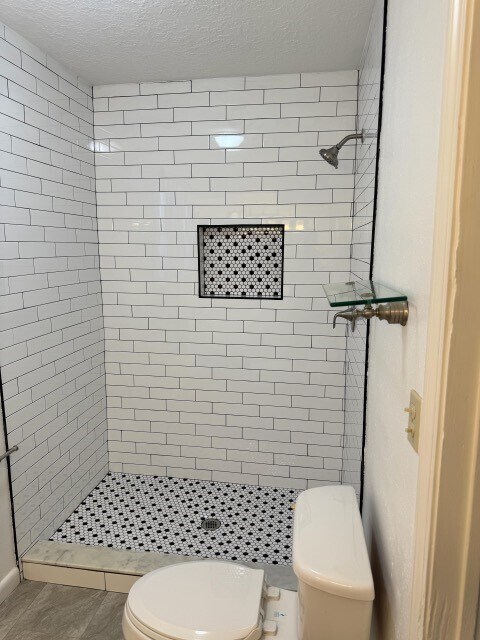 16723 Castle Fraser Dr in Houston, TX - Building Photo