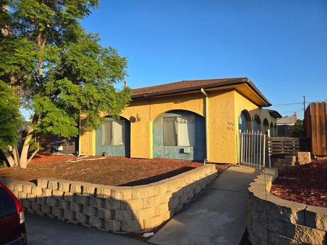 7474-76 Armstrong Pl