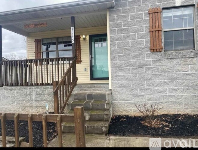 1988 Kidwell Ridge Rd in Morristown, TN - Building Photo