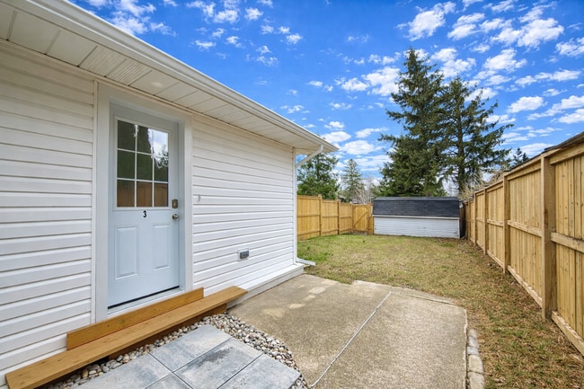 25 Meadowbrook Crescent in St Catharines, ON - Building Photo - Building Photo