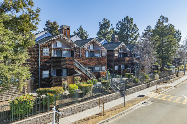 Freemont Terrace in Fremont, CA - Building Photo - Building Photo