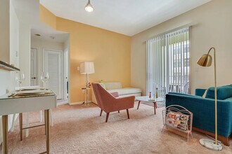 1200 Town Center Dr, Unit Apt 208 in Jupiter, FL - Building Photo - Building Photo
