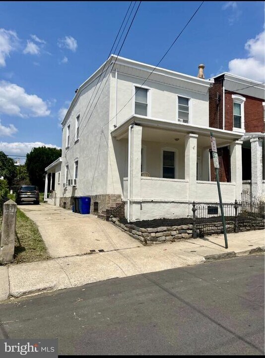 3463-65 Indian Queen Ln in Philadelphia, PA - Building Photo