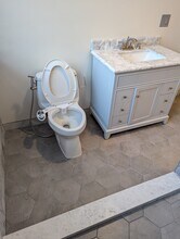 3322 W Catalpa Ave, Unit 1 in Chicago, IL - Foto de edificio - Building Photo