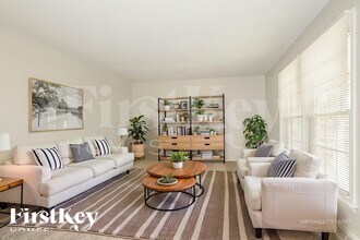 12525 Bay Shore Dr in Florissant, MO - Building Photo - Building Photo