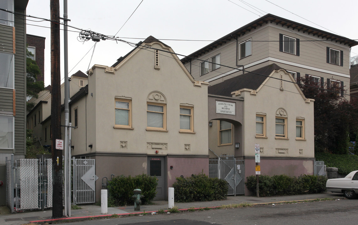 Sterling Court in Seattle, WA - Building Photo