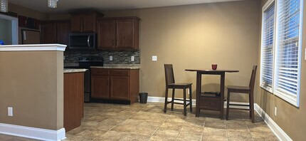 2221 Trophy Trce in Clarksville, TN - Building Photo - Building Photo