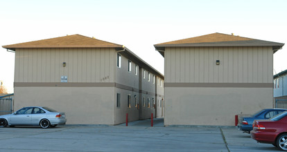 1062 N Sanborn Rd in Salinas, CA - Building Photo - Building Photo