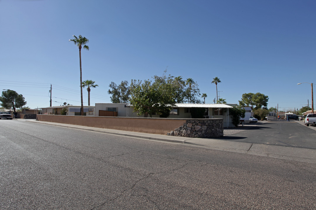 Paradise Gardens in Casa Grande, AZ - Foto de edificio