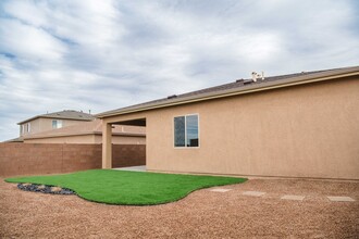 257 Audrey Ave SW in Los Lunas, NM - Building Photo - Building Photo