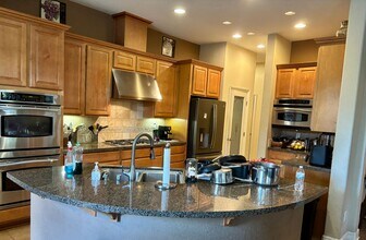 5630 Dunlay Dr in Sacramento, CA - Building Photo - Building Photo