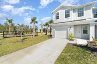 10433 Bradmore Rd in Ft. Myers, FL - Building Photo - Building Photo