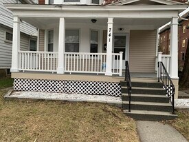 741 Myrtle Ave, Unit Floor 2 in Albany, NY - Building Photo