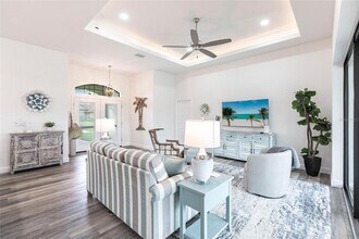 21 Medalist Ln in Rotonda West, FL - Building Photo - Building Photo
