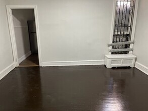 334 N Redfield St in Philadelphia, PA - Building Photo - Building Photo