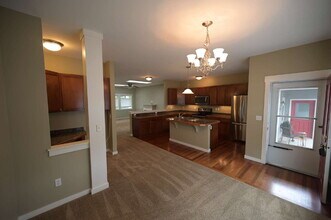 342 E Maple St in Sequim, WA - Building Photo - Building Photo