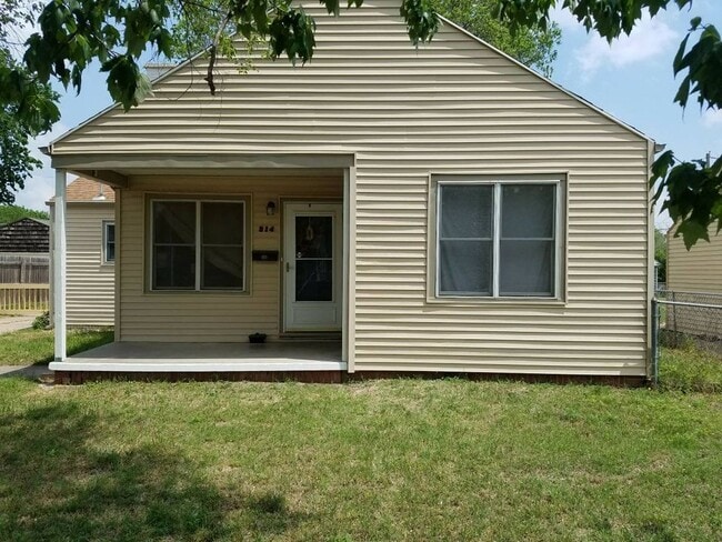 214 S McComas St in Wichita, KS - Building Photo - Building Photo