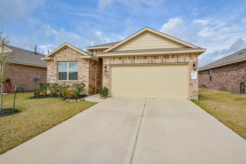 6035 Purple Iris St in Park Row, TX - Building Photo