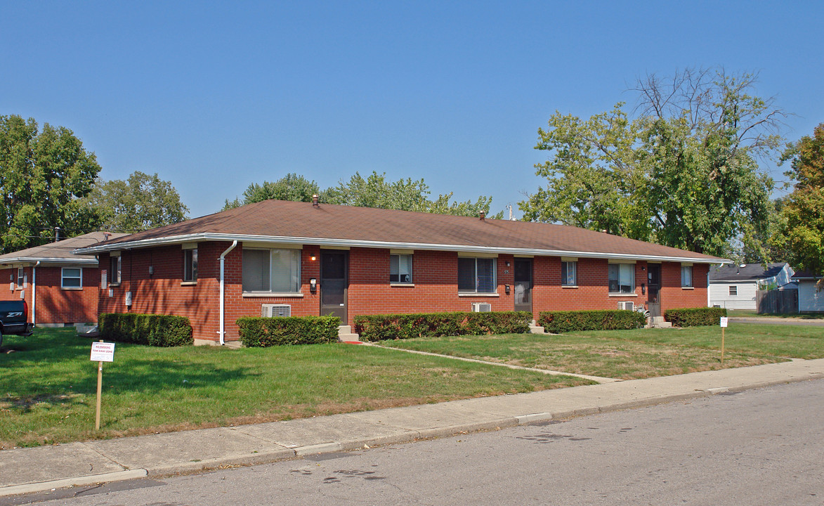 575 N Locust St in Dayton, OH - Foto de edificio