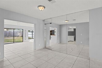 2502 Indigo Dr in Dunedin, FL - Building Photo - Building Photo