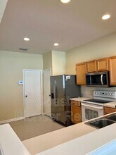 26636 Castleview Way in Wesley Chapel, FL - Building Photo - Building Photo