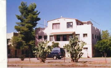 444 S 4th Ave in Tucson, AZ - Foto de edificio - Building Photo