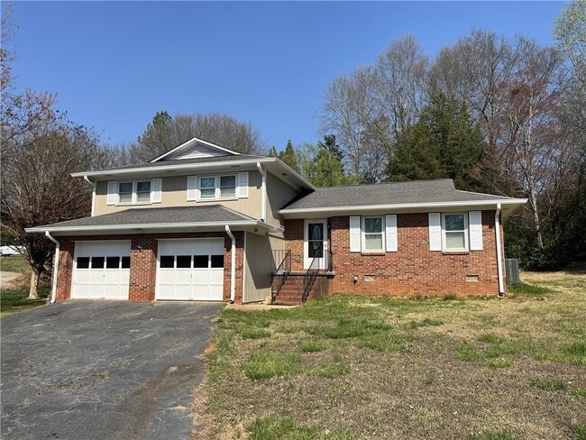 100 Red Cardinal Rd