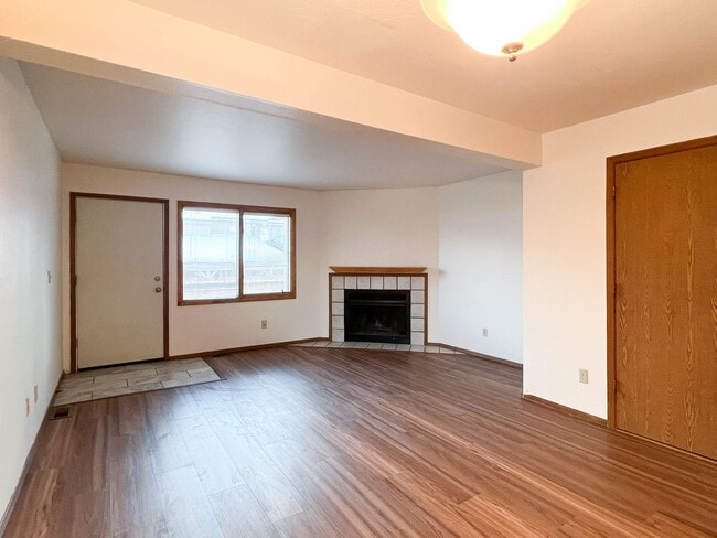 433 Dailey Ave in Anchorage, AK - Building Photo - Building Photo