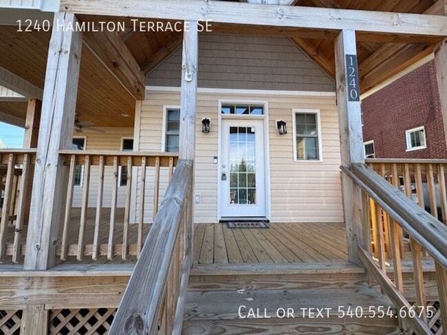property at 1240 Hamilton Terrace SE