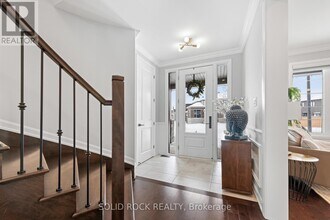 42 Conch Wy in Ottawa, ON - Building Photo - Building Photo