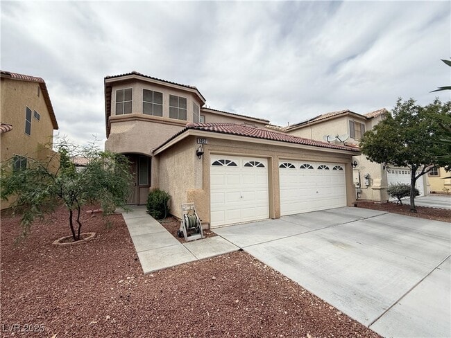 5057 Shadow Valley St in Las Vegas, NV - Building Photo - Building Photo