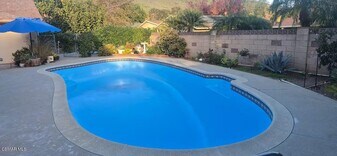 1572 Dover Ave in Thousand Oaks, CA - Building Photo