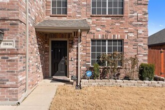 10416 Winding Passage Way in Fort Worth, TX - Building Photo - Building Photo