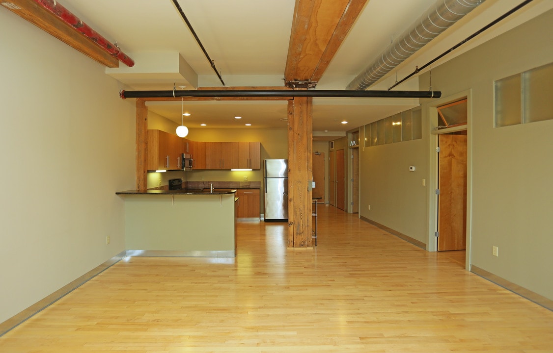 Lakefront Lofts in Syracuse, NY - Foto de edificio