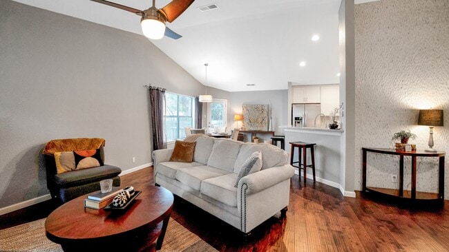 112 Wanda St in Boerne, TX - Building Photo - Building Photo