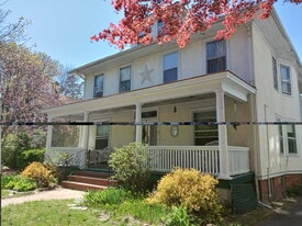 33 Cottage St in South Orange, NJ - Building Photo