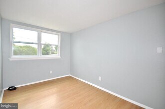 3432 Ashfield Ln in Philadelphia, PA - Building Photo - Building Photo