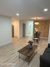 169 Amberly Dr in Englishtown, NJ - Building Photo - Building Photo