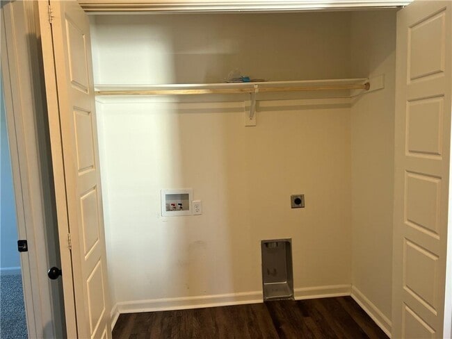 824 S Parrot Ln in Siloam Springs, AR - Building Photo - Building Photo