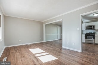 670 White Rock Rd in Lusby, MD - Building Photo - Building Photo