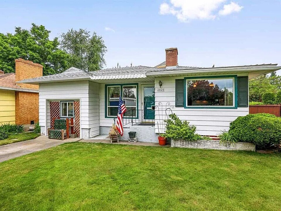 3404 W Walton Ave in Spokane, WA - Building Photo